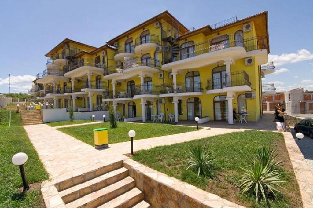 Menada Green Hills Apartments Sozopol Exterior photo