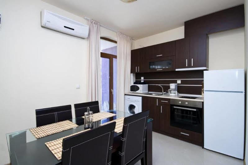 Menada Green Hills Apartments Sozopol Exterior photo