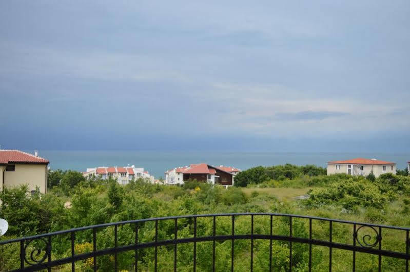Menada Green Hills Apartments Sozopol Exterior photo