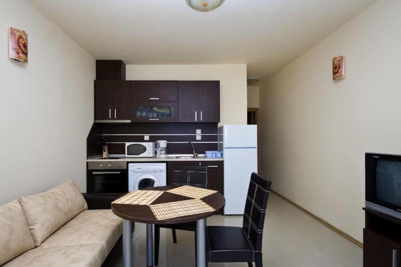 Menada Green Hills Apartments Sozopol Exterior photo
