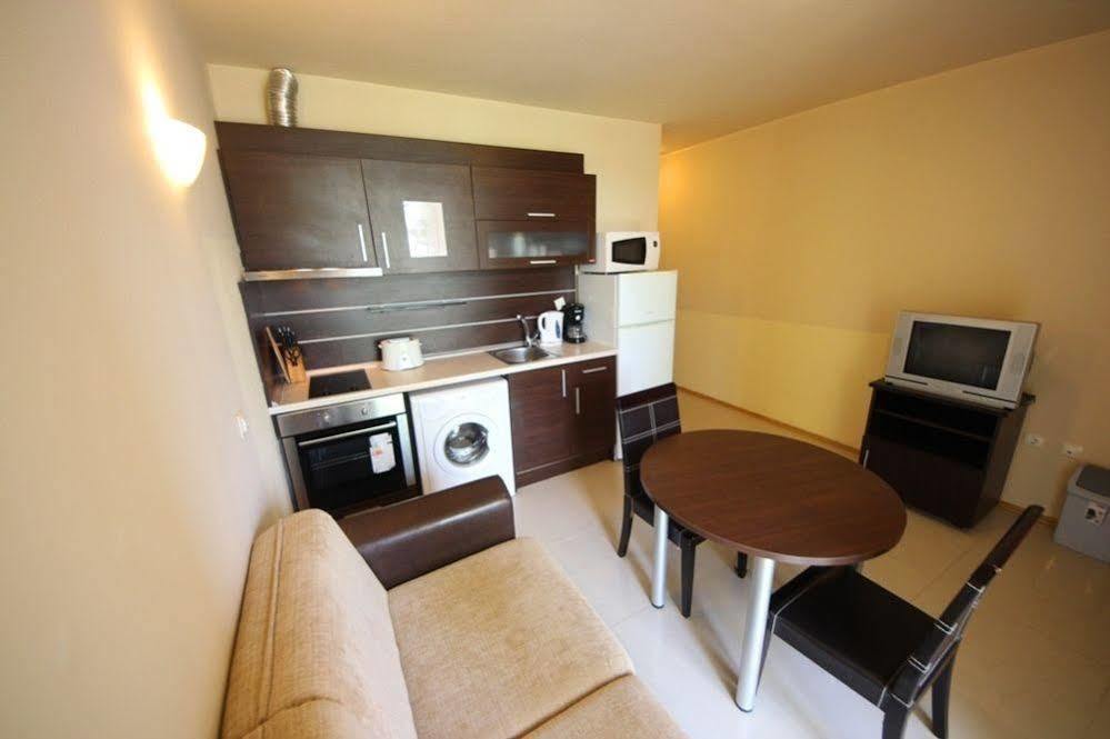 Menada Green Hills Apartments Sozopol Exterior photo