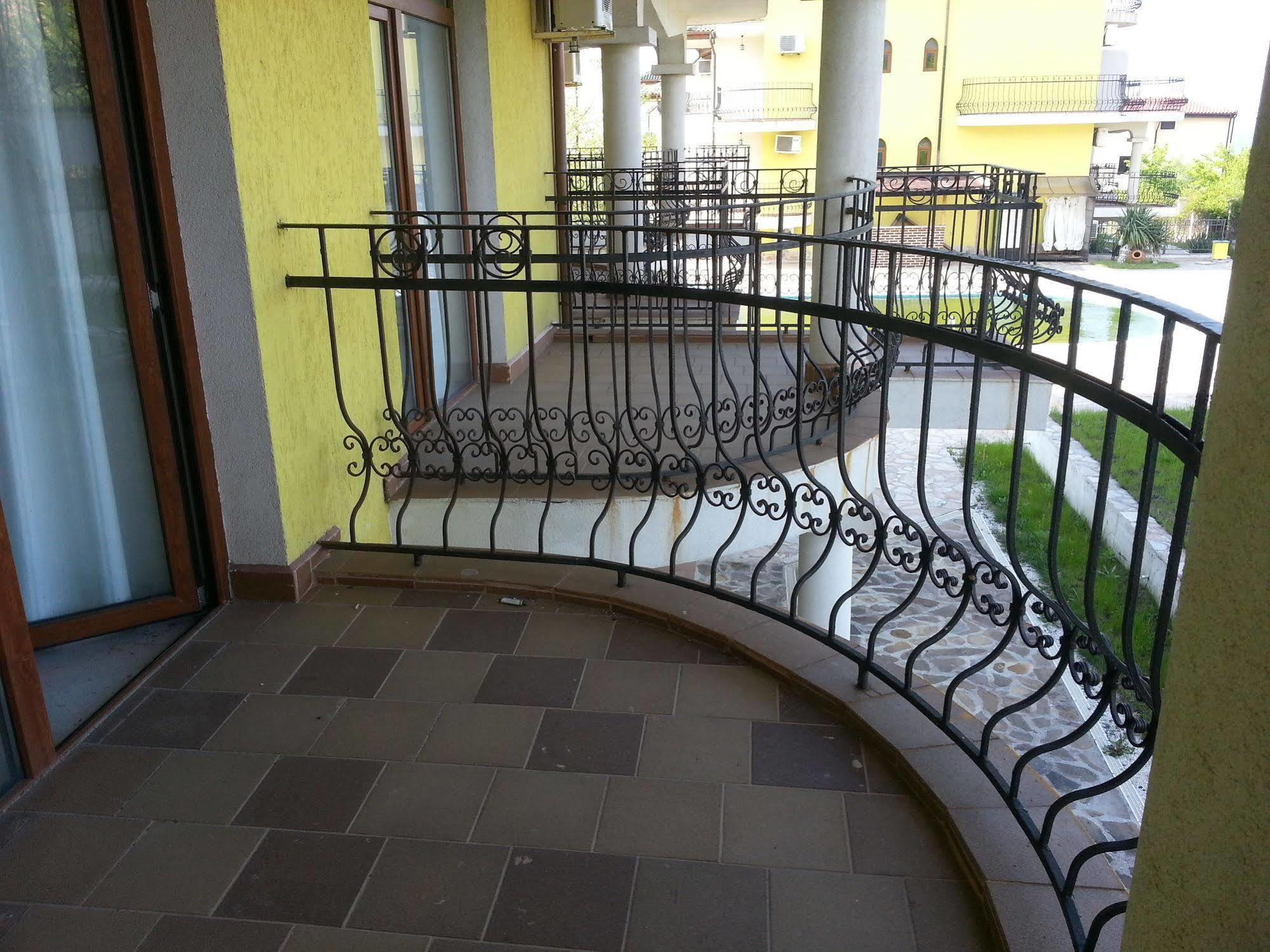 Menada Green Hills Apartments Sozopol Exterior photo